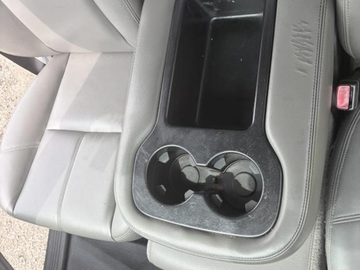 2011-chevrolet-2500hd-image-15