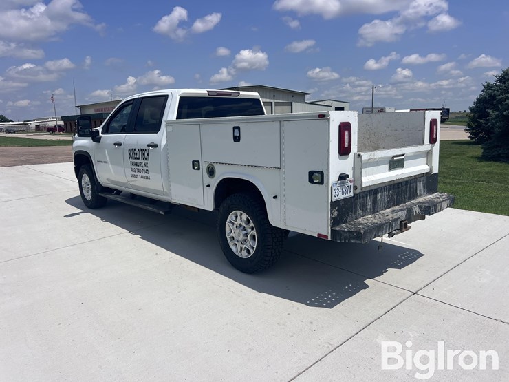 2020-chevrolet-silverado-3500-image-7