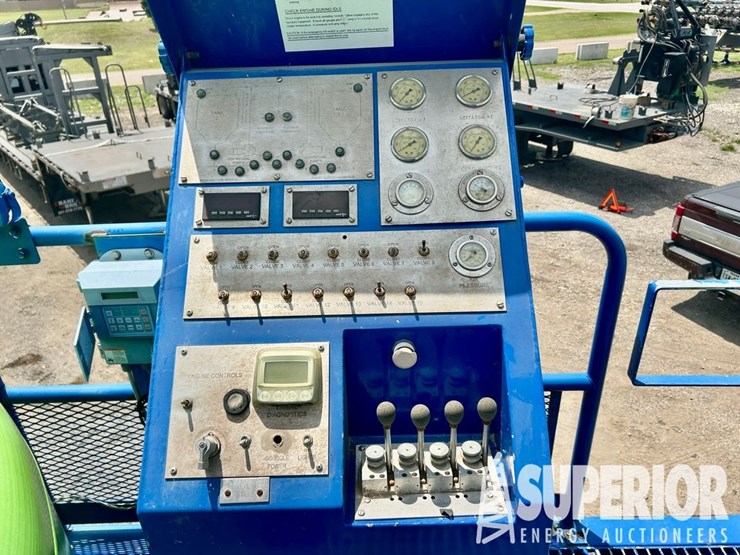 (x)-(9-16)-2011-wilco-100-bbl-batch-mixer,-p/b-cat...-image-14