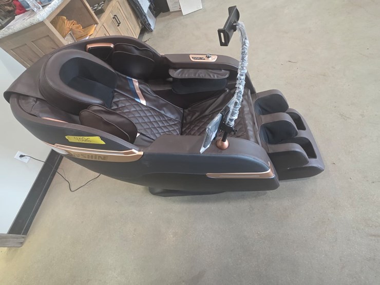 #4031-•-onshine-high-end-massage-chair-image-4