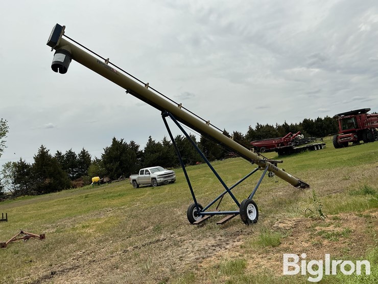 harvest-international-t1032-image-5