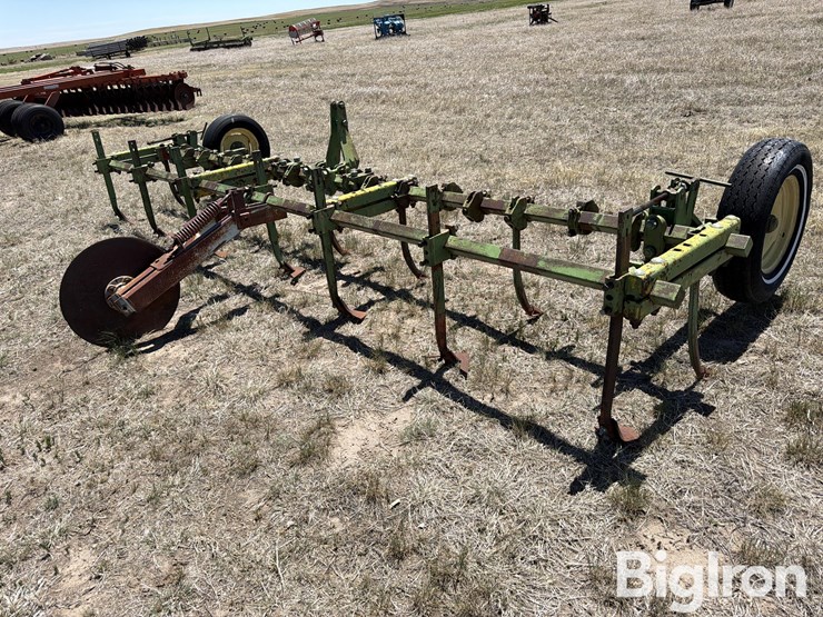 6r30"-cultivator-image-5