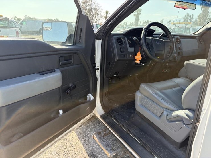2011-ford-f150-image-12