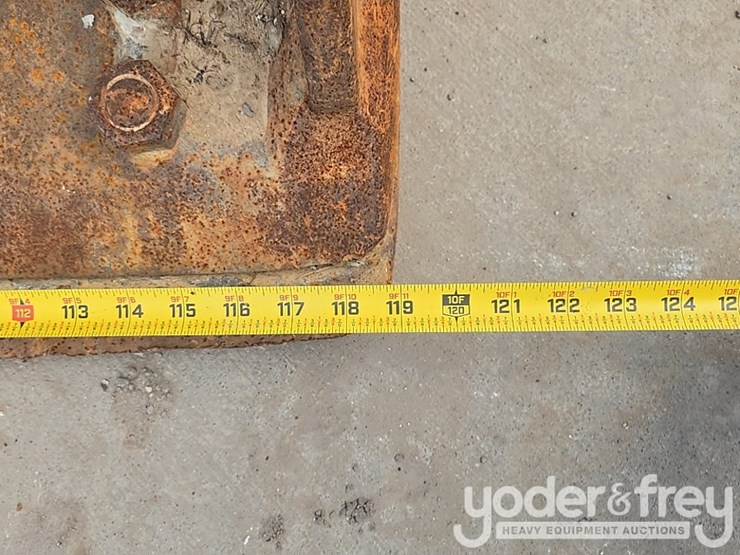 2019-deere-724k-image-17