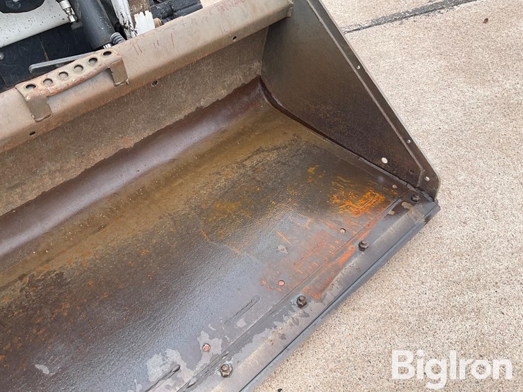 2012-bobcat-t190-image-14