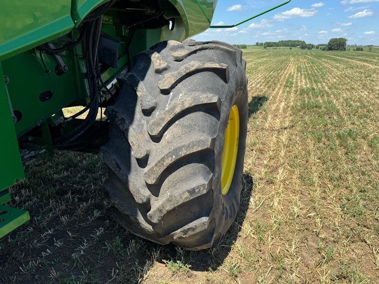 john-deere-s680-image-29