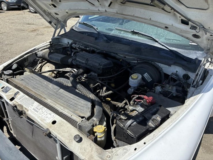 2001-dodge-ram-1500-image-9