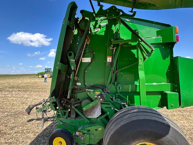 john-deere-569-premium-image-9