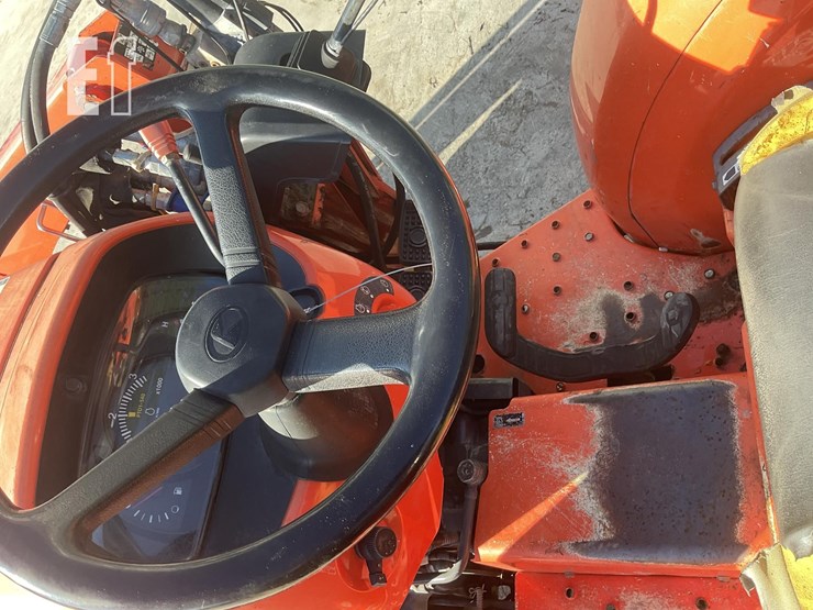 2019-kubota-l2501-image-15