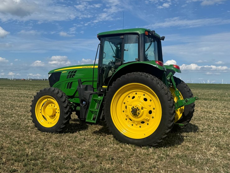 2018-john-deere-6155m-image-2