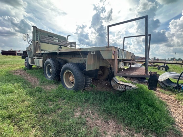 1984-am-general-m923-image-7