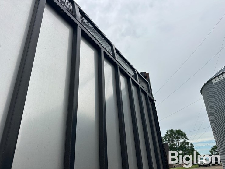 2013-meyer-9140t-boss-rt-t/a-live-bottom-forage-trailer-image-15