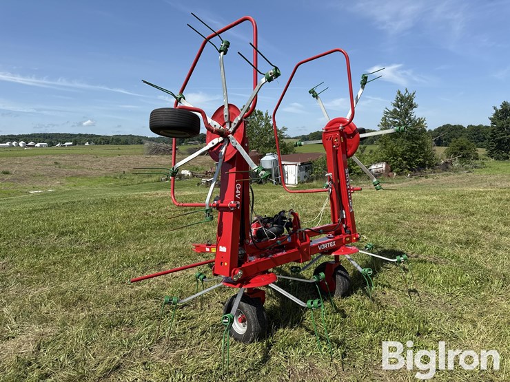 farm-king-g4v-57-tedder-image-7