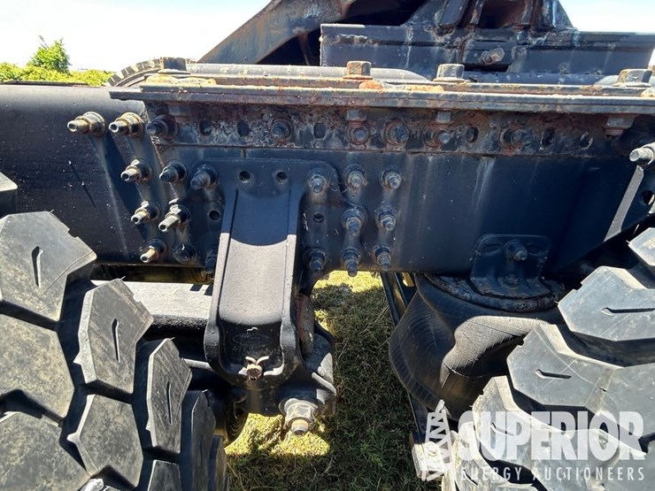 (x)-(9-95)-2006-mack-cxn613-t/a-truck-tractor-w/-s...-image-6