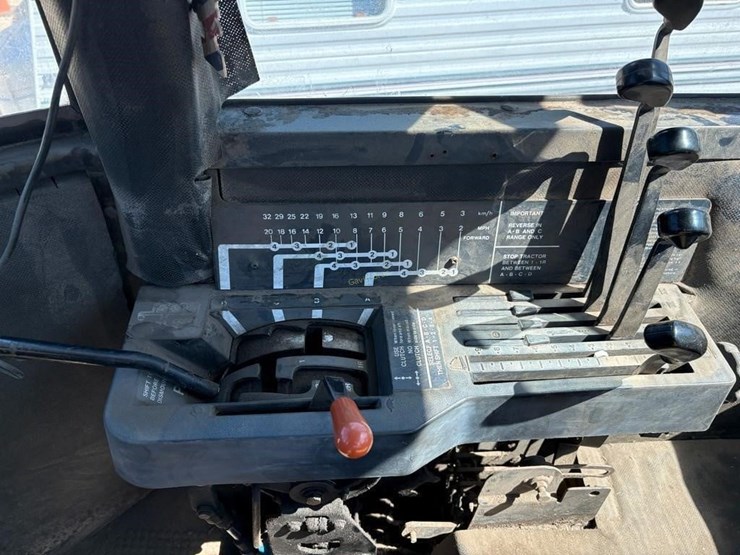 john-deere-8640-image-12