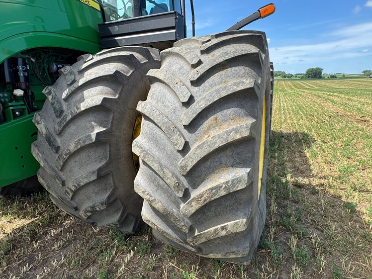 2012-john-deere-9510r-image-22