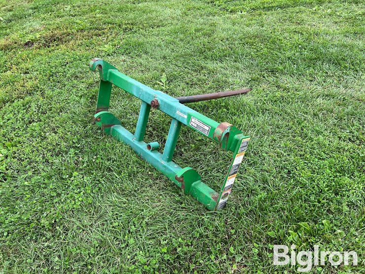 frontier-euro-style-bale-spear-image-5