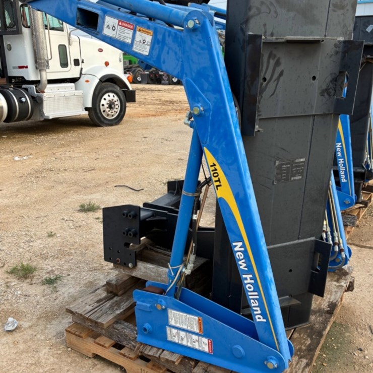 NEW HOLLAND 110TL