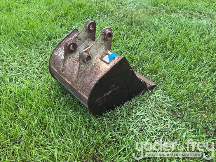 edge-24"-bucket-to-suit-excavator-image-4