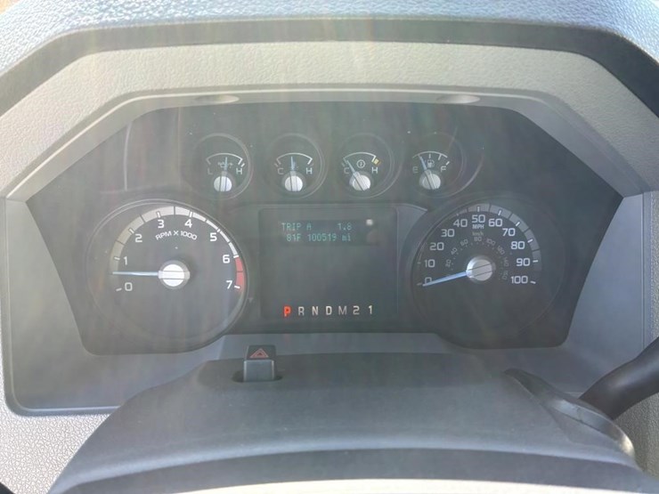 2012-ford-f350-image-17