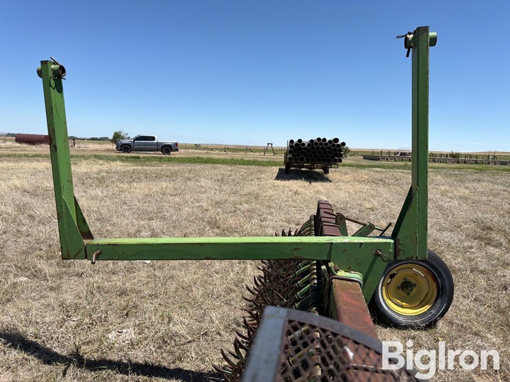 john-deere-400-image-13