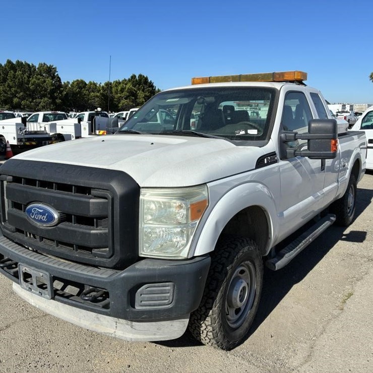 2011 FORD F250 SD