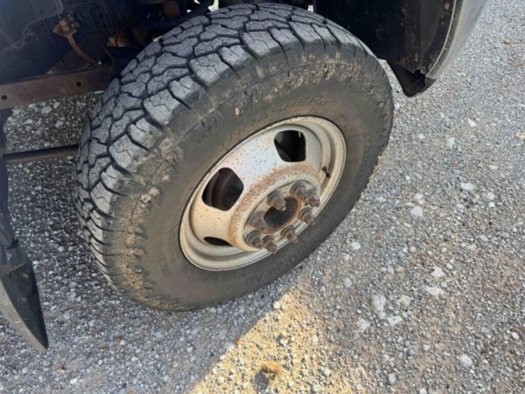 2010-dodge-ram-3500-image-5