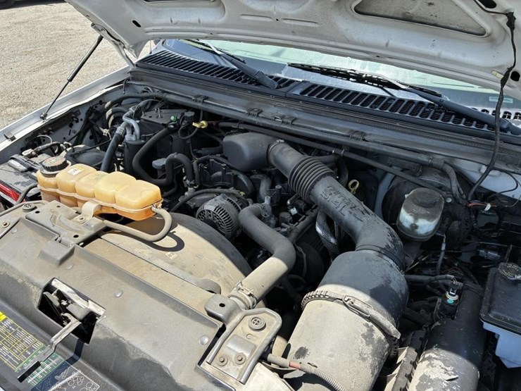 2004-ford-f250-xl-image-7