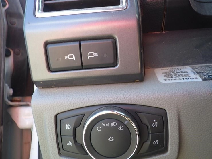 2017-ford-f250-image-27