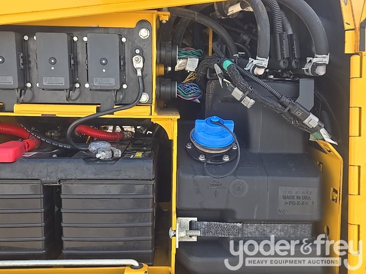 2023-deere-650-lgp-image-31