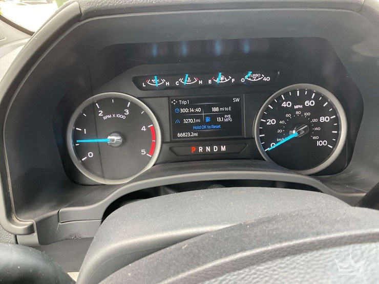 2022-ford-f350-image-14