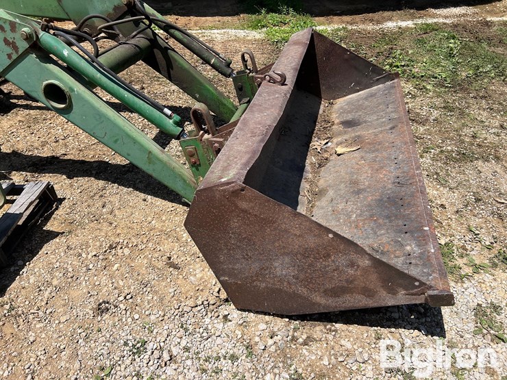 john-deere-158-image-14