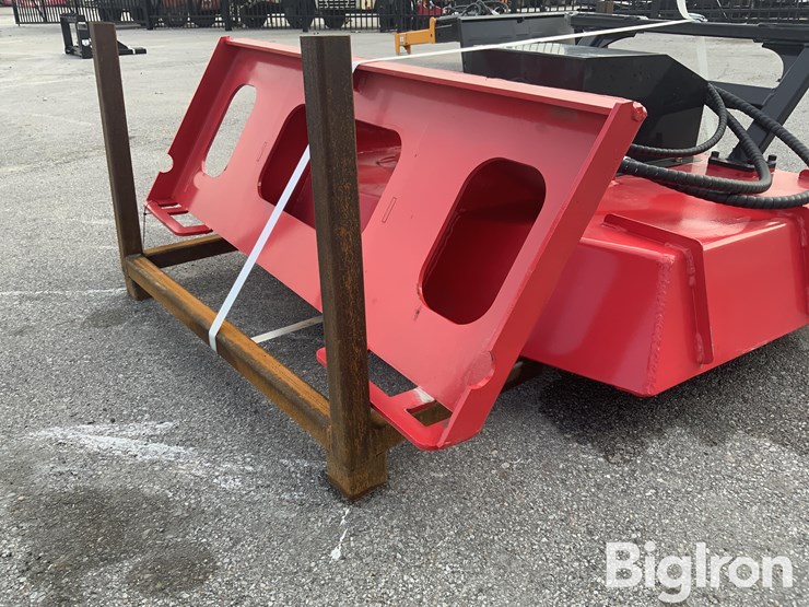 2026-massey-ferguson-730-image-11