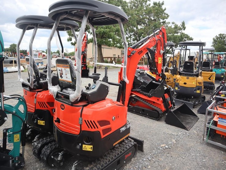 tpm-18hh-mini-excavator-image-4