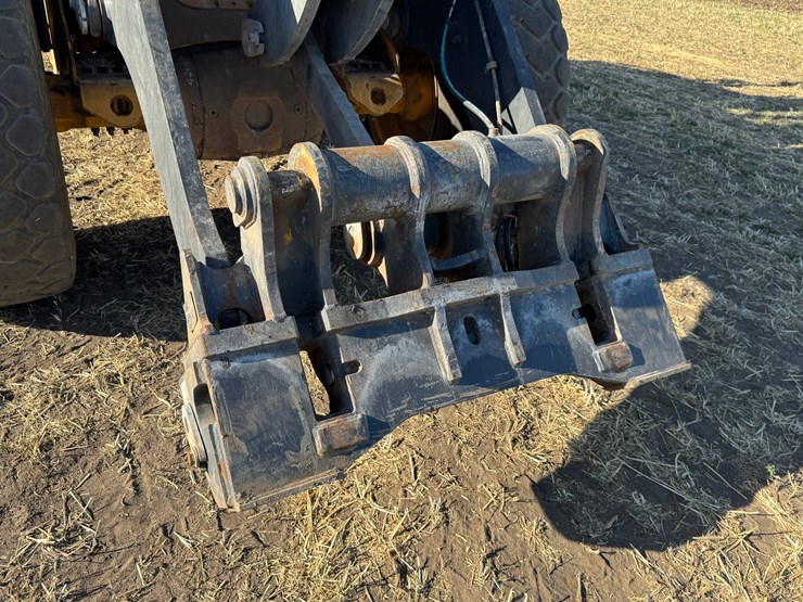 deere-624l-image-34