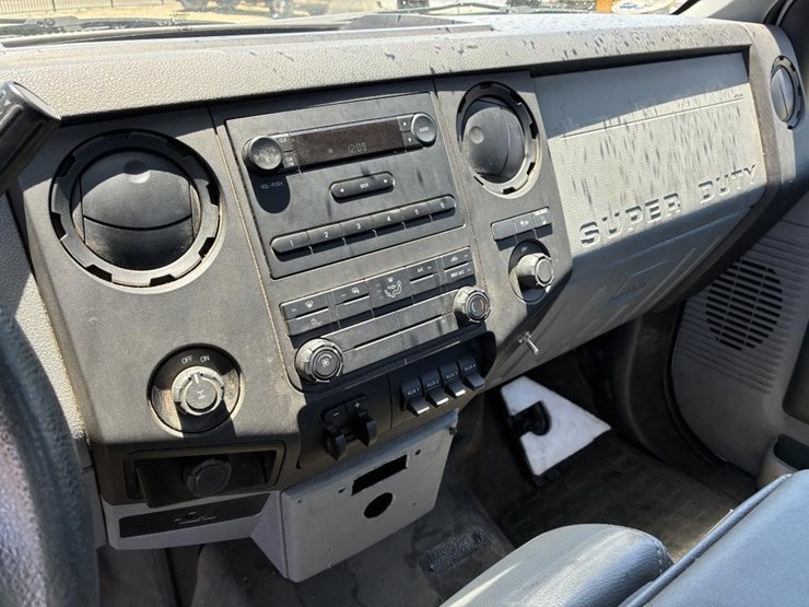 2014-ford-f250-image-15