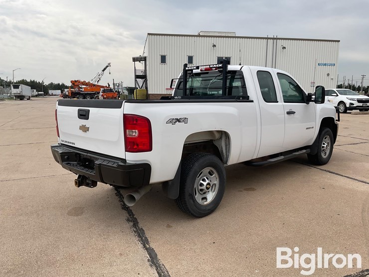2011-chevrolet-2500-image-5
