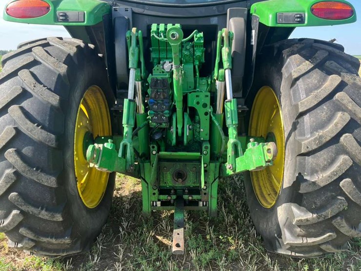 john-deere-6120r-image-22