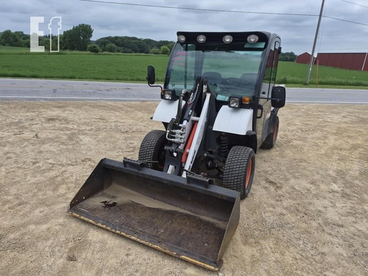 2014-bobcat-toolcat-5600-image-6