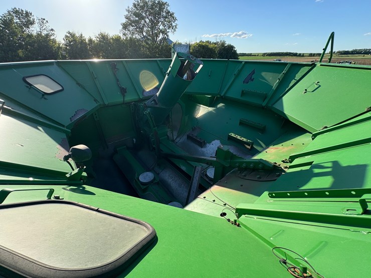 john-deere-s680-image-82