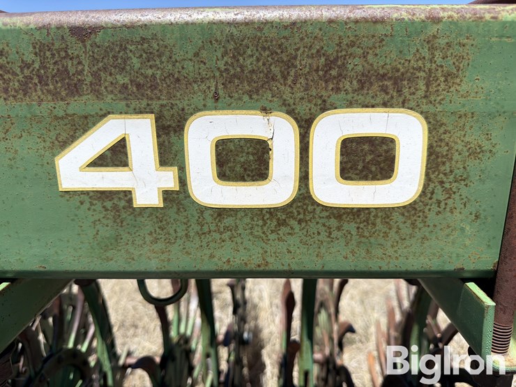 john-deere-400-image-15