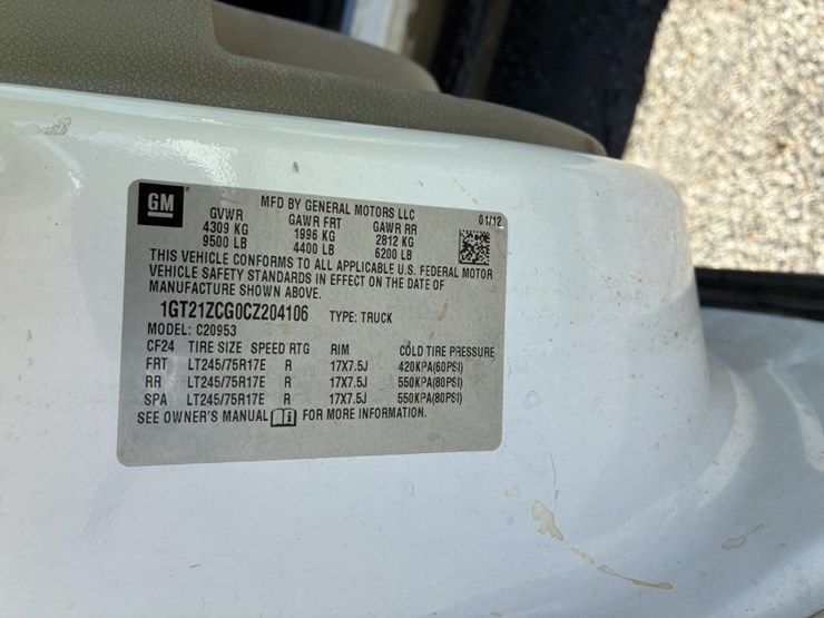 2012-gmc-2500hd-image-21