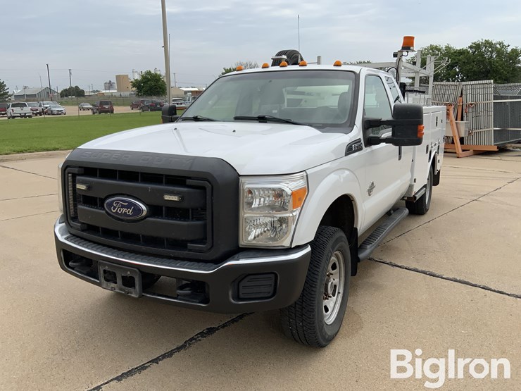 2016-ford-f350-xl-image-12