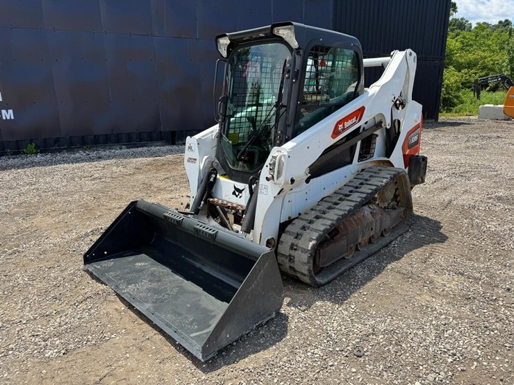 2022-bobcat-t595-image-2