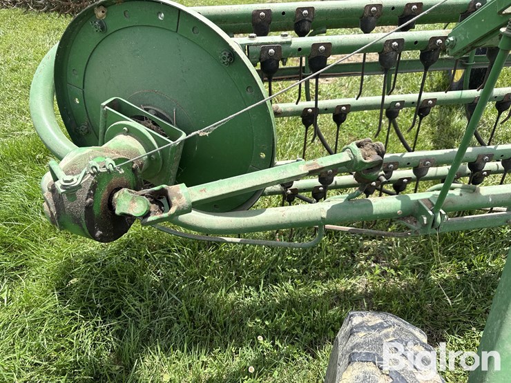 john-deere-662-image-13