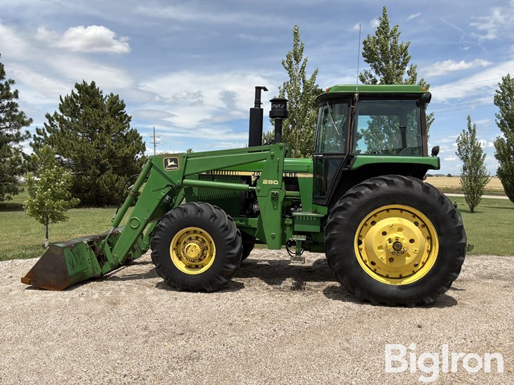 1983-john-deere-4450-image-8