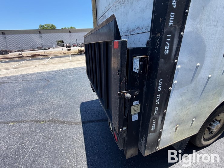 2011-chevrolet-express-g3500-image-12
