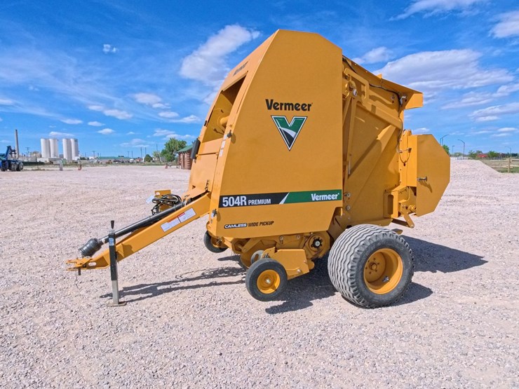 2019-vermeer-504r-premium-image-3
