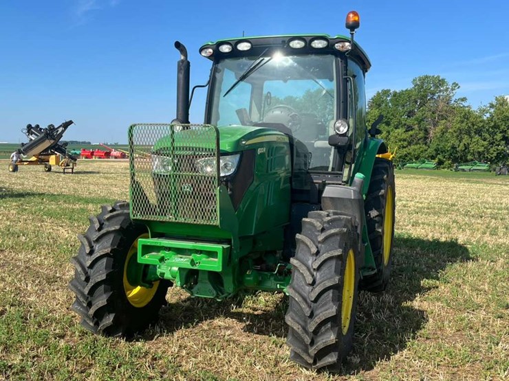 john-deere-6120r-image-19