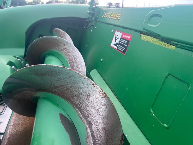 john-deere-608c-image-8